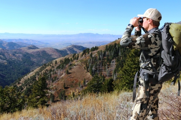 Glassing for Mule Deer In SE Idaho