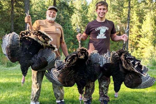 Washington Turkey Hunting Licenses & Tags Are Available Over The Counter